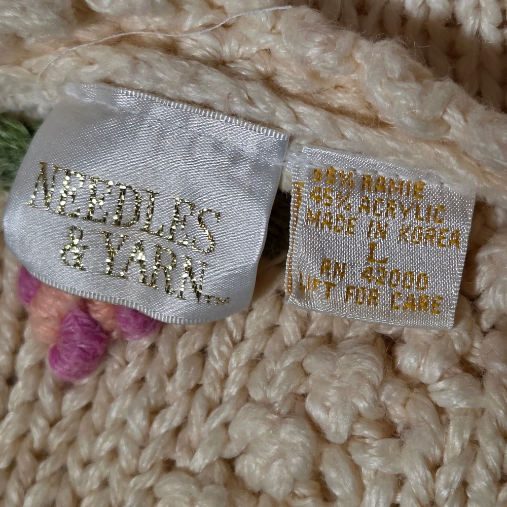 Needles & Yarn Vintage Floral Embroidered Popcorn Knit Sweater Cream Large - Picture 2 of 9